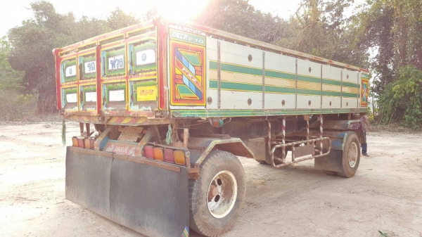 ขาย หางพ่วง 2 คานดั้ม ยาว 6 เมตร อู่ เอส ที เทรลเลอร์ แผงข้างมิเนียม ทะเบียนพร้อมโอน ราคาต่อรองได้ครับ