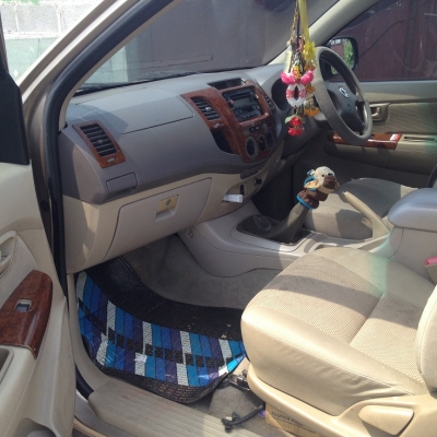 ลงขายใหม่  ขาย VIGO 2.5 G  ตัวท๊อป ปี 2005  รถบ้านมือเดียว  ราคาต่อรองได้