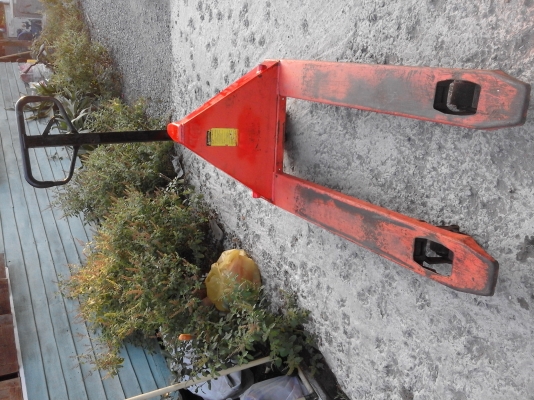 ้Hand left pallet 2.5 ton ้Hand left pallet 2.5 ton