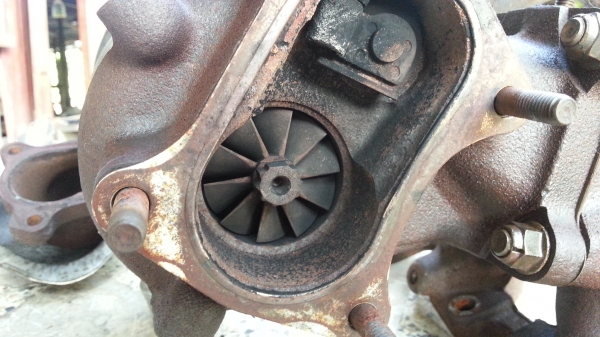 ขายเทอร์โบ 2l พร้อมเขา เก่าญี่ปุ่น 7,500 ขายเทอร์โบ 2l พร้อมเขา เก่าญี่ปุ่น 7,500