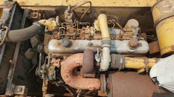 ขาย แบคโฮ KOMATSU PC200-3 คอนโทรลสั้น ช่วงล่างใหม่หมด เครื่องดี ปั้มดี เอวแน่น ทำงานไม่โหลด บูมอาร์มไม่มีดาม ราคาต่อรองได้ครับ