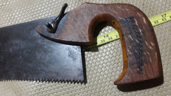 เลื่อยขนาดเล็กด้ามไม่ ใช้งาดีมาก