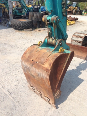 รุ่นนี้กำลังมาแรง!!! KUBOTA U40-3 ขนาด 4ตัน ผลิตญี่ปุ่น นำเข้าจากญี่ปุ่น แทรคเหล็กก้อนยาง มีไลน์ใส่หัวกะแทกได้ สภาพสวยพร้อมใช้ โทร.090-986-2521 อ๊อบ