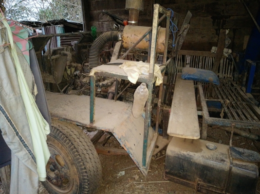 ขาย รถนวดข้าวตู้ 5ฟุต เครื่องisuzu 74 แรง