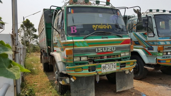 ขาย10ล้อ2เพลา ร็อคกี้ 210กระบะดัมพ์ มิเนียม แชชซีสวย เครื่องดี เอกสารเล่มทะเบียนครบพร้อมชุดโอน ขาย10ล้อ2เพลา ร็อคกี้ 210กระบะดัมพ์ มิเนียม แชชซีสวย เครื่องดี เอกสารเล่มทะเบียนครบพร้อมชุดโอน