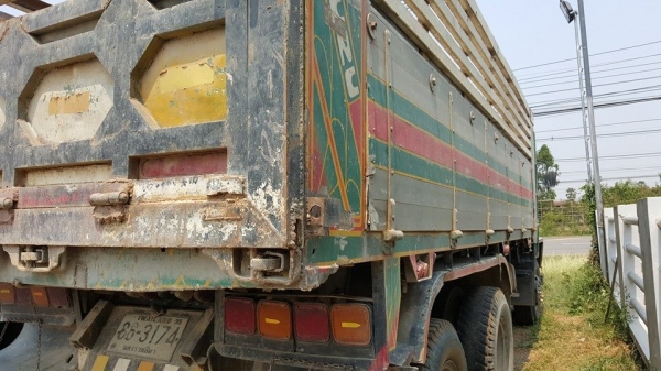 ขาย10ล้อ2เพลา ร็อคกี้ 210กระบะดัมพ์ มิเนียม แชชซีสวย เครื่องดี เอกสารเล่มทะเบียนครบพร้อมชุดโอน ขาย10ล้อ2เพลา ร็อคกี้ 210กระบะดัมพ์ มิเนียม แชชซีสวย เครื่องดี เอกสารเล่มทะเบียนครบพร้อมชุดโอน