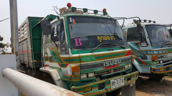 ขาย10ล้อ2เพลา ร็อคกี้ 210กระบะดัมพ์ มิเนียม แชชซีสวย เครื่องดี เอกสารเล่มทะเบียนครบพร้อมชุดโอน ขาย10ล้อ2เพลา ร็อคกี้ 210กระบะดัมพ์ มิเนียม แชชซีสวย เครื่องดี เอกสารเล่มทะเบียนครบพร้อมชุดโอน