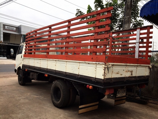 ขาย 6 ล้อ HINO FB113 กระบะยาว 5 เมตร เครื่อง WO4D 117 แรงม้า คัสซีสวยตลอดเส้น ทะเบียนพร้อมโอน ราคาลดได้ครับ
