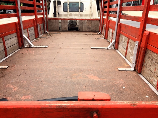 ขาย 6 ล้อ HINO FB113 กระบะยาว 5 เมตร เครื่อง WO4D 117 แรงม้า คัสซีสวยตลอดเส้น ทะเบียนพร้อมโอน ราคาลดได้ครับ