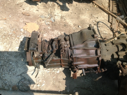 เกียร์มิซูบิชิ4 ล้อใหญ่