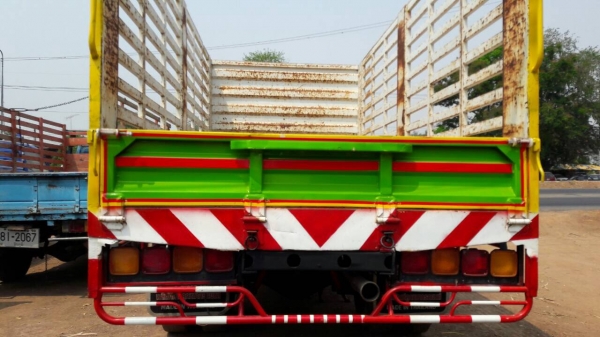 ขาย 6 ล้อ ยาง 900/20 HINO GD3WJKA กระบะยาว 5.50 เมตร เครื่อง WO6E 165 แรงม้า คัสซีสวยตลอดเส้น เบรคทิฟฟี่ พวงมาลัยพาวเวอร์ ทะเบียนพร้อมโอนครับ