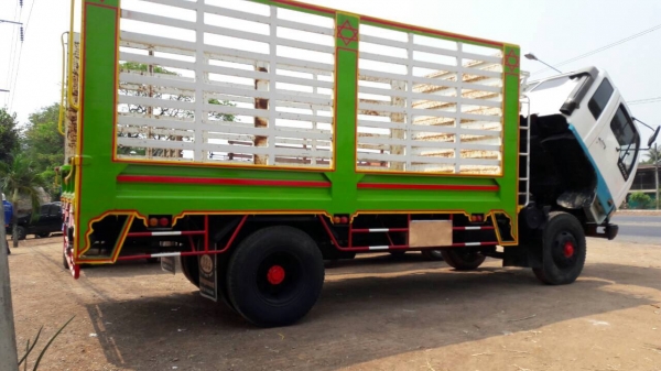 ขาย 6 ล้อ ยาง 900/20 HINO GD3WJKA กระบะยาว 5.50 เมตร เครื่อง WO6E 165 แรงม้า คัสซีสวยตลอดเส้น เบรคทิฟฟี่ พวงมาลัยพาวเวอร์ ทะเบียนพร้อมโอนครับ