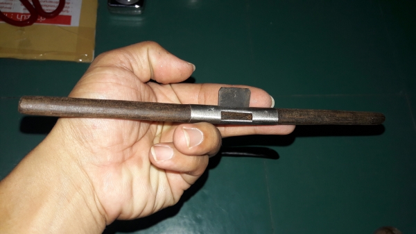 ขายกบผีเสื้อและเขียดไสไม้งานเก่าเก็บตราเพชร ขายกบผีเสื้อและเขียดไสไม้งานเก่าเก็บตราเพชร