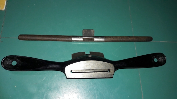 ขายกบผีเสื้อและเขียดไสไม้งานเก่าเก็บตราเพชร ขายกบผีเสื้อและเขียดไสไม้งานเก่าเก็บตราเพชร