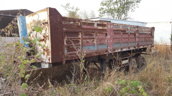 ขาย หางเทนเลอร์ดั้ม 2 เพลา ยาว 7.50 เมตร อู่ ช ทวี ขอนแก่น คัสซีสวย ช่วงล่างดี กระทะล้อมีให้ครบ เก็บสีหน่อยก็สวยแล้ว เล่มทะเบียนครบพร้อมโอน