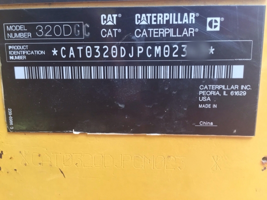 ขายดาวน์แบคโฮ CATETPILLAR 320DJPCM ทำงาน 3722ชั่วโมง สนใจโทร 081-970-1072