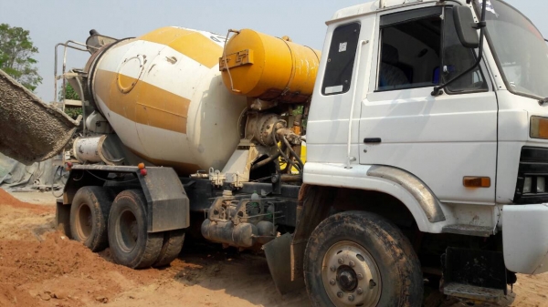 ขาย รถโม่ปูน 6 คิว มีให้เลือกทั้งหมด 5 คัน มี NISSAN 230 แรงม้า และ HINO ZM 260 แรงม้า รถพร้อมใช้ ทะเบียนครบทุกคัน ราคาต่อรองได้ครับ ขาย รถโม่ปูน 6 คิว มีให้เลือกทั้งหมด 5 คัน มี NISSAN 230 แรงม้า และ HINO ZM 260 แรงม้า รถพร้อมใช้ ทะเบียนครบทุกคัน ราคาต่อรองได้ครับ