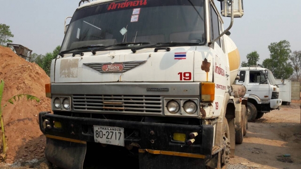 ขาย รถโม่ปูน 6 คิว มีให้เลือกทั้งหมด 5 คัน มี NISSAN 230 แรงม้า และ HINO ZM 260 แรงม้า รถพร้อมใช้ ทะเบียนครบทุกคัน ราคาต่อรองได้ครับ ขาย รถโม่ปูน 6 คิว มีให้เลือกทั้งหมด 5 คัน มี NISSAN 230 แรงม้า และ HINO ZM 260 แรงม้า รถพร้อมใช้ ทะเบียนครบทุกคัน ราคาต่อรองได้ครับ