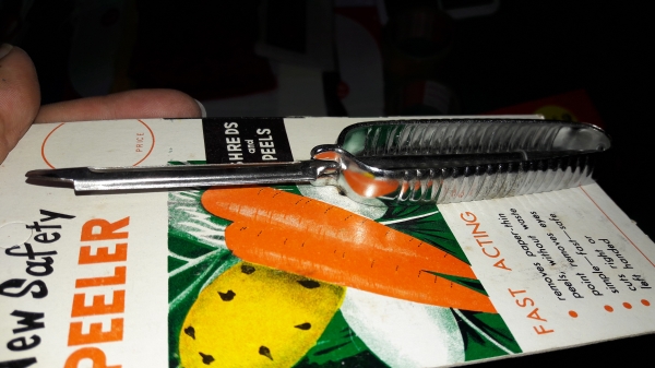 ขายที่ปอกเจาะคว้านผักผลไม้งานญี่ปุ่นใหม่เก่าเก็บ PEELER NEW Safety JAPAN.