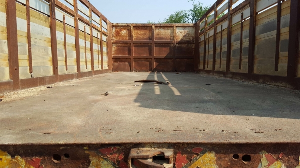 หางพ่วง2เพลาดั้ม อู่ช.เบญจมาส ยาว6.05m