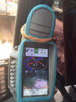 ขายดาวน์แบคโฮ HITACHI ZX200-5G ทำงาน 2875ชั่วโมง สนใจโทร 081-970-1072