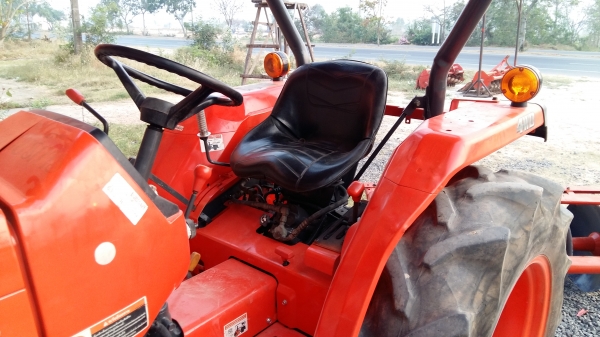 จองเรียบร้อยครับคูโบต้าL3408แถมอุปกรณ์ดันดินหน้า+ผาน6ตราช้าง ครับ จองเรียบร้อยครับคูโบต้าL3408แถมอุปกรณ์ดันดินหน้า+ผาน6ตราช้าง ครับ