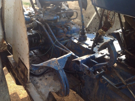 Ford6600 T3 เกียร์ D4NNใบดันหาง6 เครื่องดีมาก หางไม่ตก เล่มทะเบียนพร้อม Ford6600 T3 เกียร์ D4NNใบดันหาง6 เครื่องดีมาก หางไม่ตก เล่มทะเบียนพร้อม