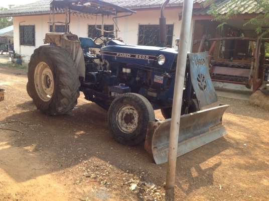Ford6600 T3 เกียร์ D4NNใบดันหาง6 เครื่องดีมาก หางไม่ตก เล่มทะเบียนพร้อม Ford6600 T3 เกียร์ D4NNใบดันหาง6 เครื่องดีมาก หางไม่ตก เล่มทะเบียนพร้อม