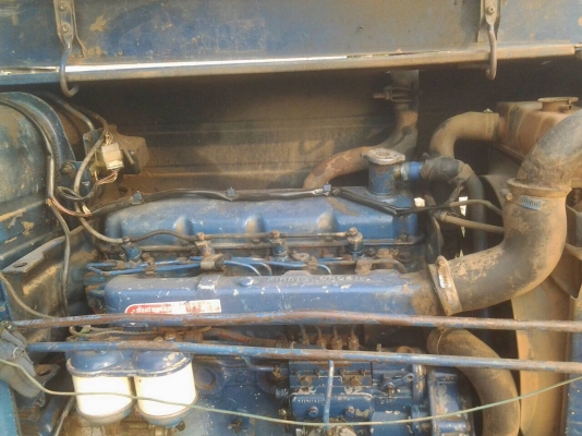 Ford6600 T3 เกียร์ D4NNใบดันหาง6 เครื่องดีมาก หางไม่ตก เล่มทะเบียนพร้อม Ford6600 T3 เกียร์ D4NNใบดันหาง6 เครื่องดีมาก หางไม่ตก เล่มทะเบียนพร้อม