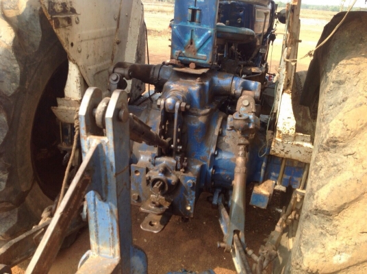 Ford6600 T3 เกียร์ D4NNใบดันหาง6 เครื่องดีมาก หางไม่ตก เล่มทะเบียนพร้อม Ford6600 T3 เกียร์ D4NNใบดันหาง6 เครื่องดีมาก หางไม่ตก เล่มทะเบียนพร้อม