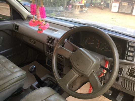 ขายระกระบะอีซูสุ มังกรทองปี33