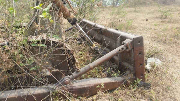 ต้องการขายอะไหล่ แทรกเตอร์D4ตีนเป็ด