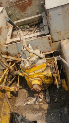 ต้องการขายอะไหล่ แทรกเตอร์D4ตีนเป็ด