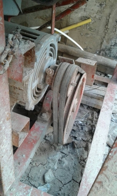 ลิฟท์ยกปูนมอเตอร์ 3 แรงมิสซู ลิฟท์ยกปูนมอเตอร์ 3 แรงมิสซู