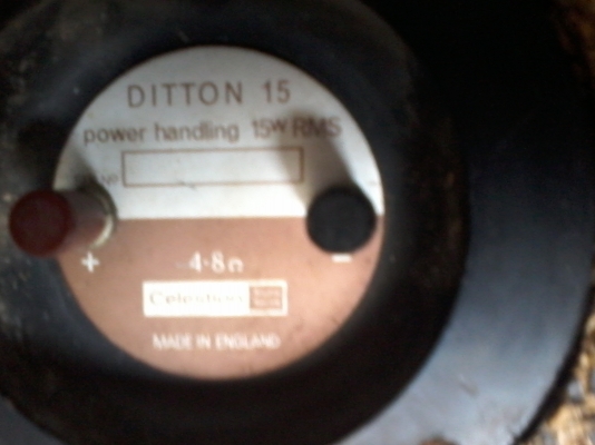 ขายลำโพงบ้านของอังกฤษราคาเบาๆ