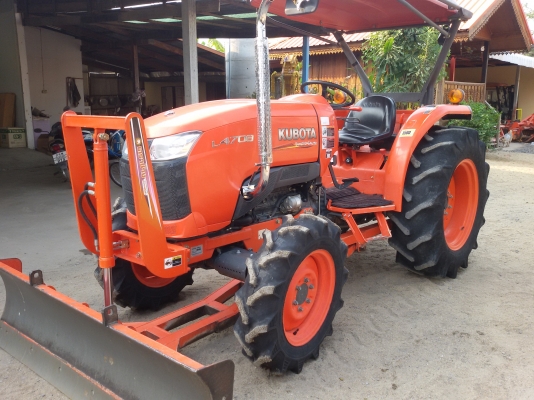 ปัญญาแทรคเตอร์..จัดมาให้ครับ ด่วน!!!คูโบต้า L4708 พร้อมใบมีดคานล่าง พร้อมผาน6 ตราช้าง24&times;6รถไร่สีเดิมๆ จัดส่ง อ.ท่าตะโก จ.นครสวรรค์