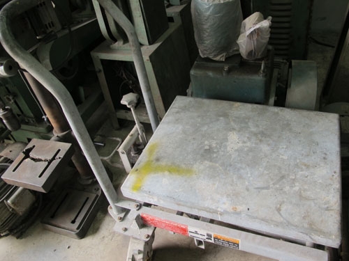 ขายลิฟท์เอ็กซ์รถเข็นของนอกแท้แข็งแรงสภาพสวย ขายลิฟท์เอ็กซ์รถเข็นของนอกแท้แข็งแรงสภาพสวย