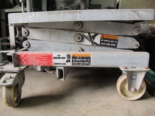 ขายลิฟท์เอ็กซ์รถเข็นของนอกแท้แข็งแรงสภาพสวย ขายลิฟท์เอ็กซ์รถเข็นของนอกแท้แข็งแรงสภาพสวย