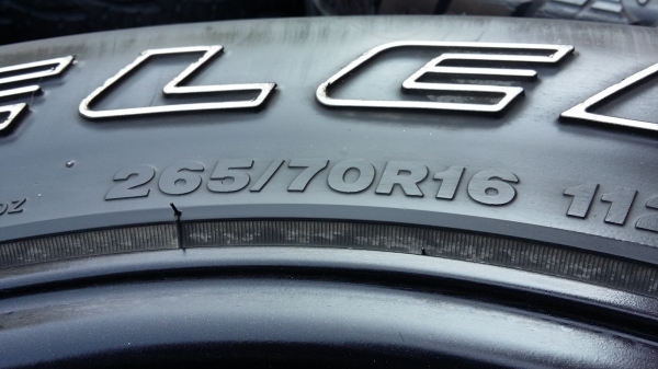 ขายล้อ te37 ขอบ 16 พร้อมยาง 265/70/16 ขายล้อ te37 ขอบ 16 พร้อมยาง 265/70/16