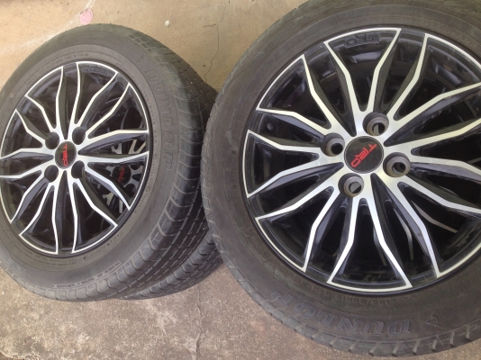 ขายล้อแม็กซ์ VIOS TRD SPORTIVO V3 พร้อมยาง Dunlop 185/60/15 ปลายปี 12