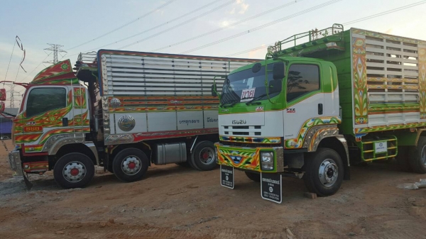 ISUZU FXZ360 ปี 56  ดั๊มพ์พืชไร่ พ่วงแม่ลูก 3 เพลา อู่สมศักดิ์ชลบุรี