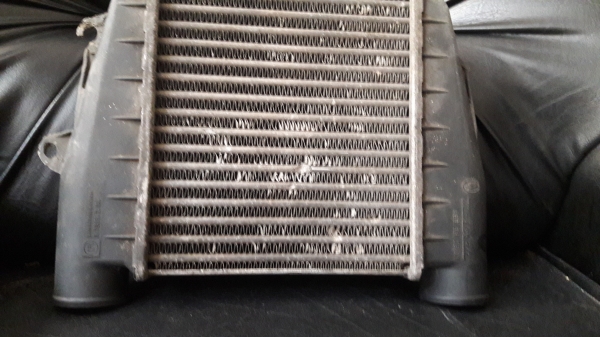 ขายอินเตอร์คูลเลอร์ ใส่รถกระบะ เก๋ง