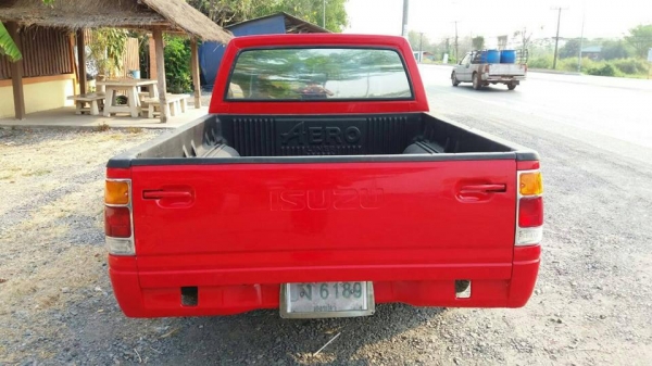 ขายอีซูซุ มังกร เครื่อง 2.5 แอร์เย็นคัทซีสวย สีเต็ม ล้อแม็ก ราคา120,000 สนใจโทร 0866668500 - 0805669540