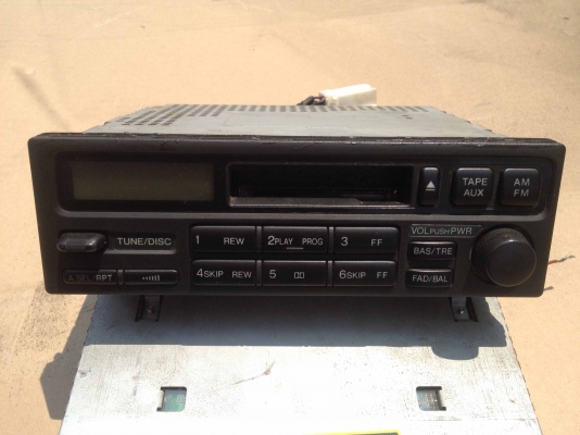 ขายเครื่องเสียงติดรถยนต์แบบเหมาๆถูกๆไปเลย