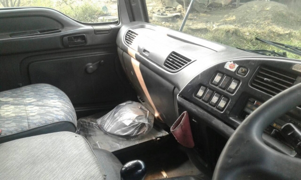 ขาย 10 ล้อ อีซูซุ เดก้า ยูโร 2 270 แรง แม่ลูก ยาว 6 ม. ปี 45 สภาพดี พร้อมใช้ จัดแนนท์ได้ครับ สนใจติดต่อ 081-9420141 , 081-5715326 ขาย 10 ล้อ อีซูซุ เดก้า ยูโร 2 270 แรง แม่ลูก ยาว 6 ม. ปี 45 สภาพดี พร้อมใช้ จัดแนนท์ได้ครับ สนใจติดต่อ 081-9420141 , 081-5715326