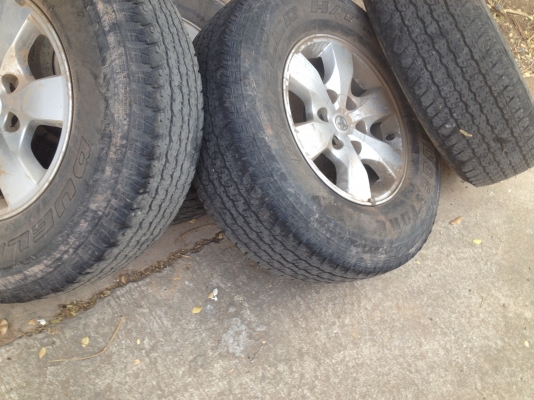 ขายล้อแม็ก Toyota vigo Champ 16 พร้อมยาง 265 70 16