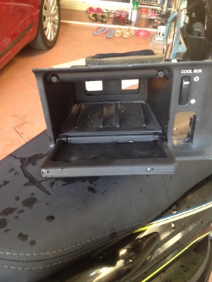 ขาย cool box crv g2 2.4 ขาย cool box crv g2 2.4