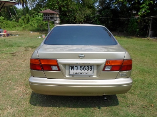 Nissan SUNNY ปี98 Nissan SUNNY ปี98