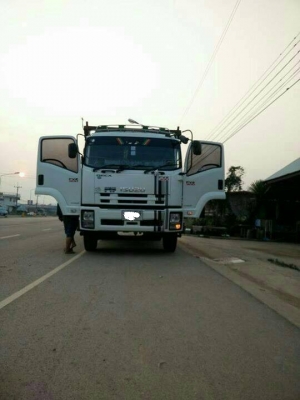 ขายดาวน์ISUZU 300ปี56พ่วงแม่ลูก สภาพสวยพร้อมใช้ ติดต่อ คุณ อ๊อฟ พิจิตร 086-737-9991 ขายดาวน์ISUZU 300ปี56พ่วงแม่ลูก สภาพสวยพร้อมใช้ ติดต่อ คุณ อ๊อฟ พิจิตร 086-737-9991