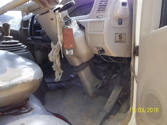 ขายฮีโน่ 4ล้อกลาง  ปี 47 เอกสารร้อมโอน